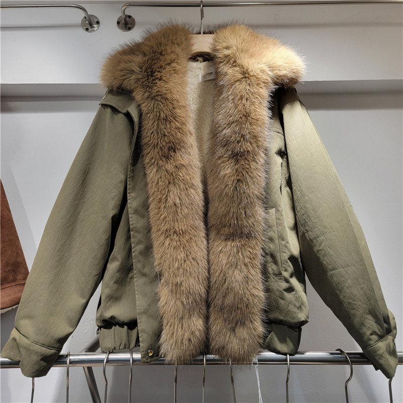2025 invierno nuevo abrigo de piel en una chaqueta engrosada otoño invierno suave cuello de lana de mujer suelto retro regalar pie superado