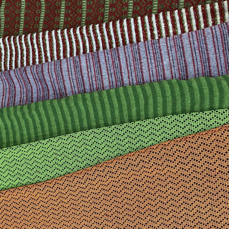 厂家批发圣诞玩具围脖礼品条纹波浪新品针织毛线布