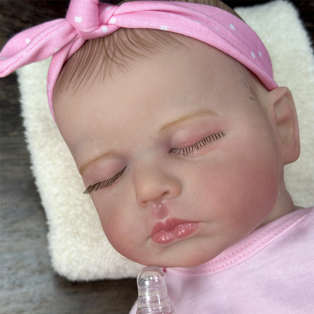 Modelo de explosión transfronteriza chica acompañada de simulación bebé 20 pulgadas muñeca lavable con ojos cerrados renacer