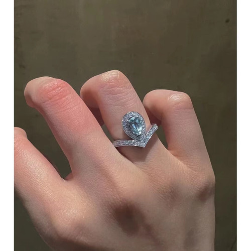 Fashion Mosaic Diamond Crown Waterdrop V Ring Sea Blue Pure Silver Diamond Ring Engagement Gift Light Luxury Women's Ring
