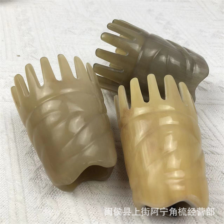 Natural Horn Wide Tooth Comb Under 10cm Scalp Massage Gua Sha Board for Daily Hair Care overview
