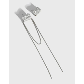 戒指;耳钉;项链