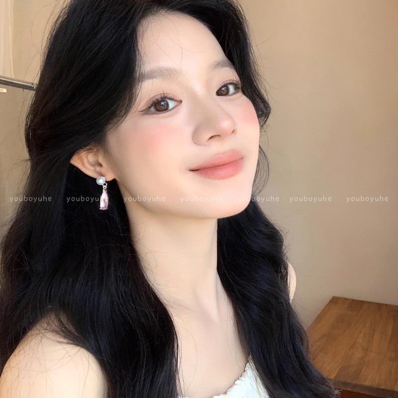 清透感~水滴珍珠耳环女轻奢小众设计银针耳钉巨好看独特精致耳饰|undefined