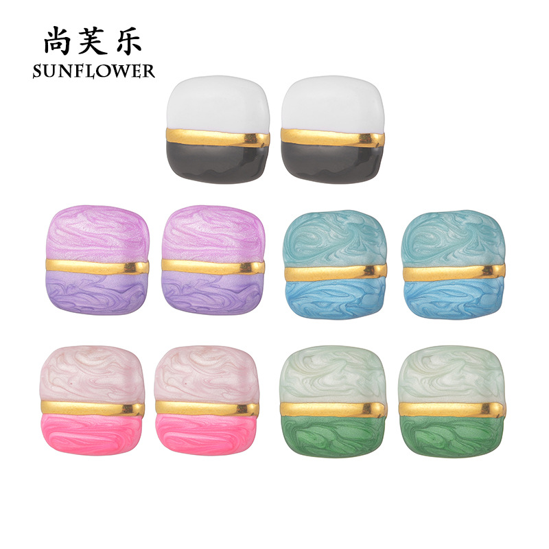 Small design geometric square fashionable trend sophisticated…