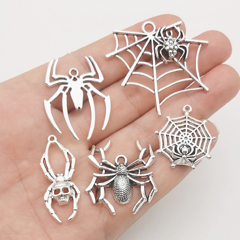 Antique Silver DIY Spider Alloy Jewelry Accessories Halloween Spider Web Pendant Necklace Earring Accessories Materials Antique Silver DIY Spider Alloy Jewelry Accessories Halloween Spider Web Pendant Necklace Earring Accessories Materials