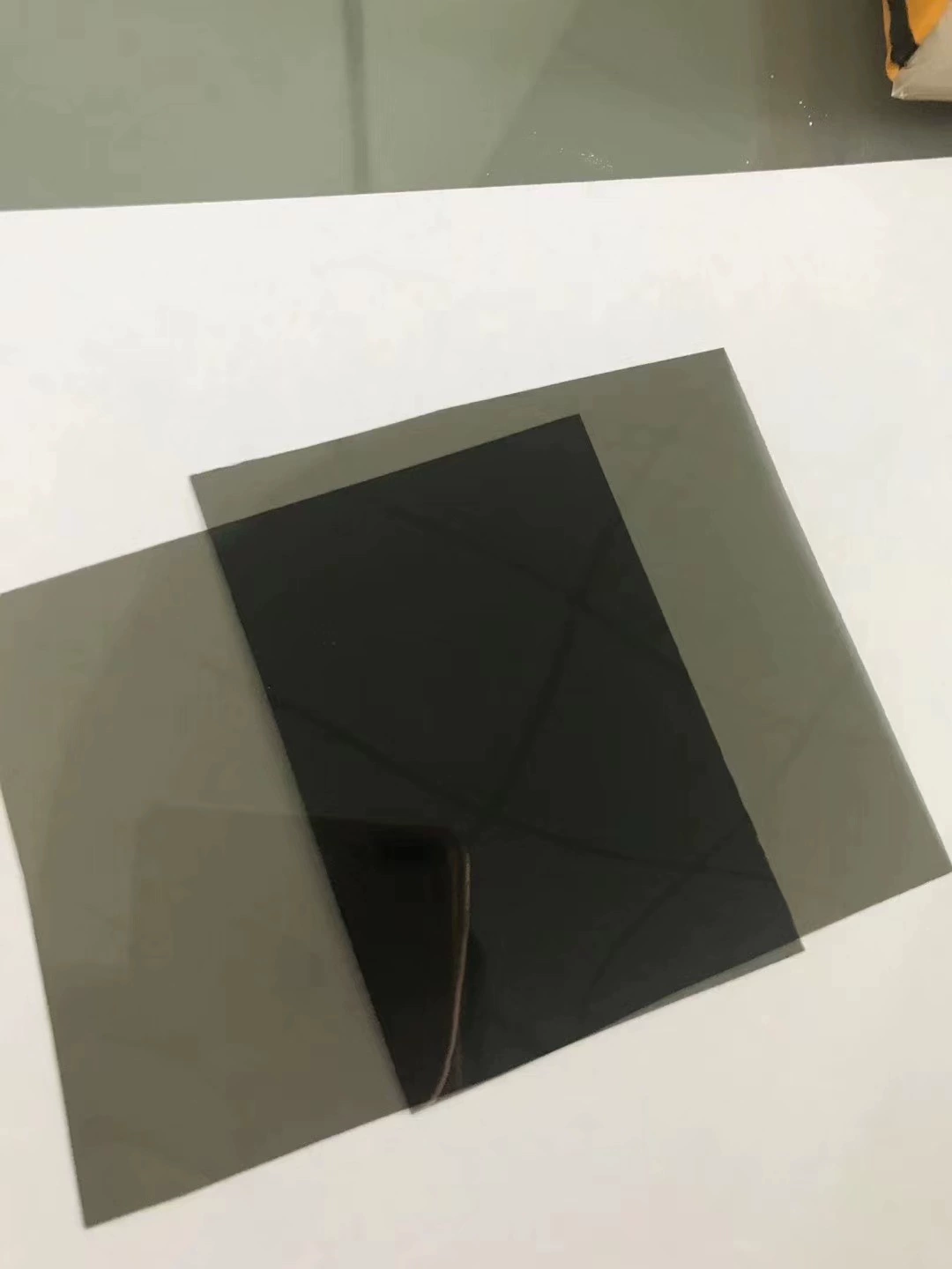 Вождение рекордер дисплей автомобиля поляризатор электронный прибор дисплей фильм экран компьютера светодиодный дисплей поляризационная пленка