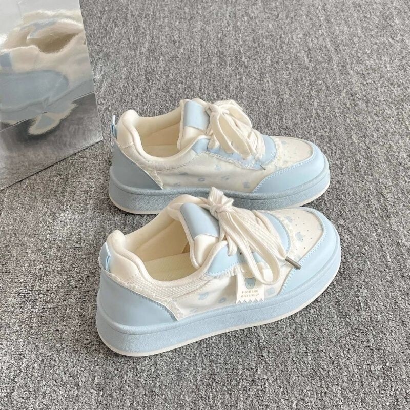 Versatile Niche Sneakers for Women 2025 New Spring and Autum Thick-Soled White Shoes with Skirts Cute Bear Bread Shoes Versatile Niche Sneakers for Women 2025 New Spring and Autum Thick-Soled White Shoes with Skirts Cute Bear Bread Shoes