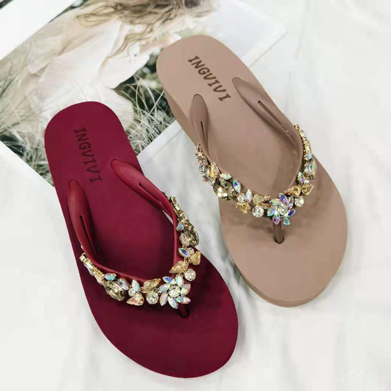 Infradito donna con catena di strass sandali zeppa da spiaggia_voghion.com