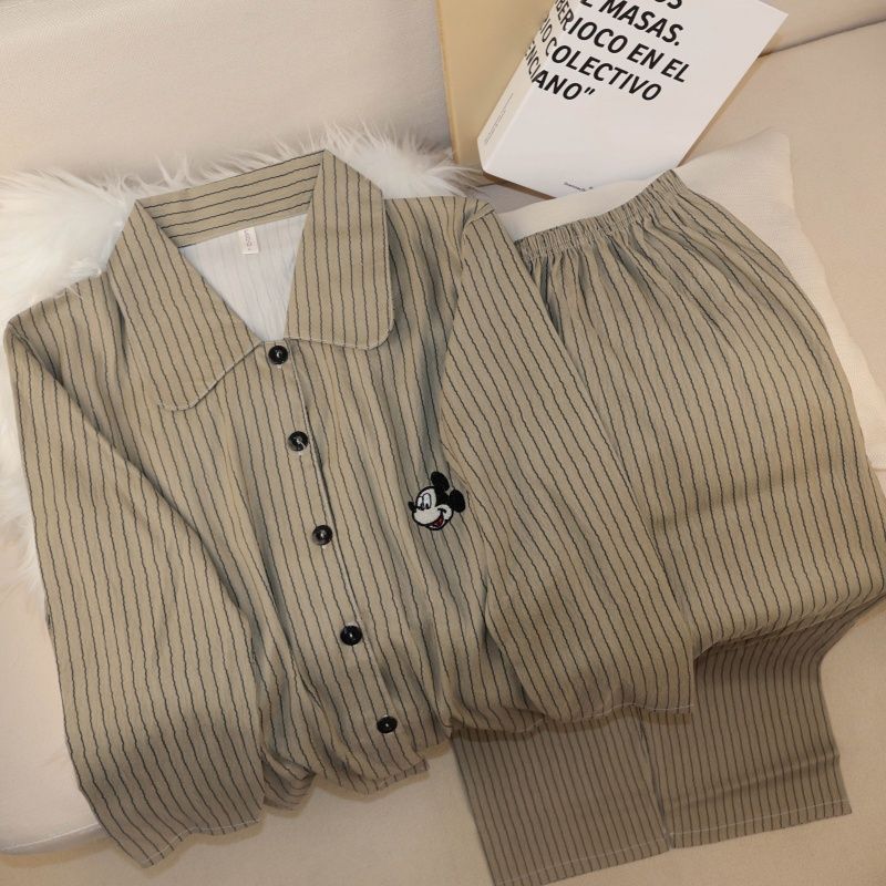 Comercio exterior transfronterizo taiwan chat en vivo primavera y otoño dulce dibujos animados nubes de algodón pantalones de manga larga pijamas en stock