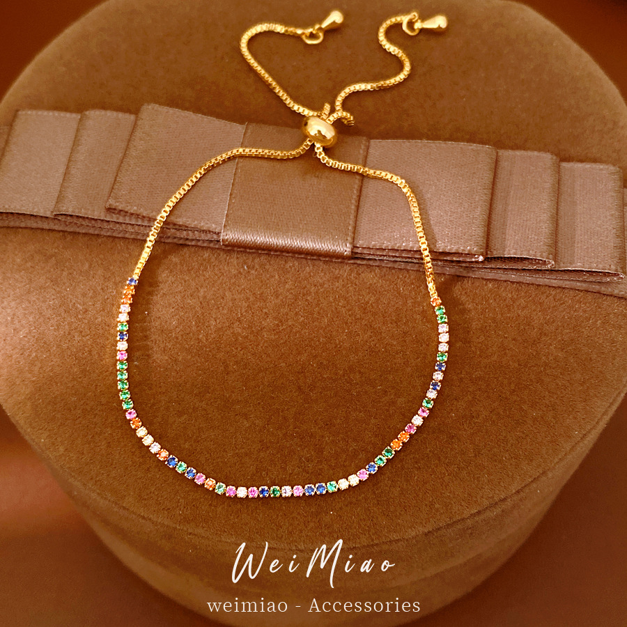 18 quilates de oro real pulsera de piedra de aluminio ligera de lujo pulsera de nicho temperamento simple moda casual joyas al por mayor