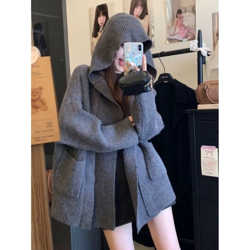 Plus-Size Lazy Style Hooded Long-Sleeve Knit Cardigan for Women, Autumn and Winter Style, Tummy-Concealing, Slimming Casual Cardigan Top Plus-Size Lazy Style Hooded Long-Sleeve Knit Cardigan for Women, Autumn and Winter Style, Tummy-Concealing, Slimming Casual Cardigan Top