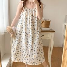 �����黨�r�����e˯��Ů�ļ��¿���ܛ���m�Ҿӷ������B��ȹ���⴩