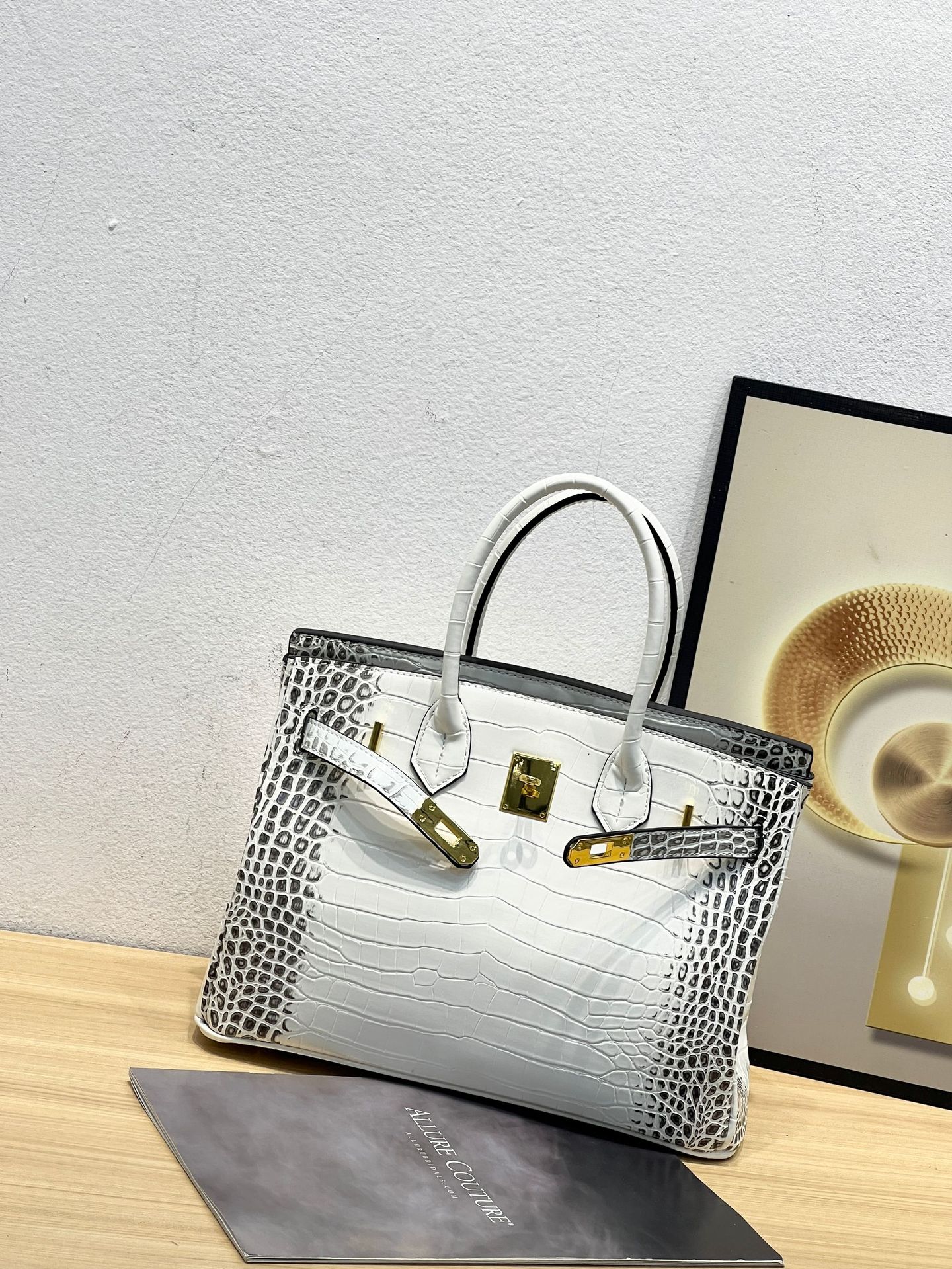 Bolso de patrón de cocodrilo de gran capacidad de alta calidad para mujer 2025 nuevo bolso de mensajero popular de todo fósforo bolso de platino portátil de moda