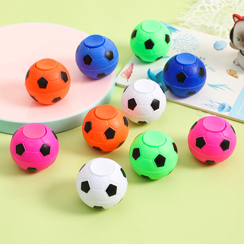 Football fidget spinner spinning top children's creative new and unique toy 5.0cm decompression toy toddler gift