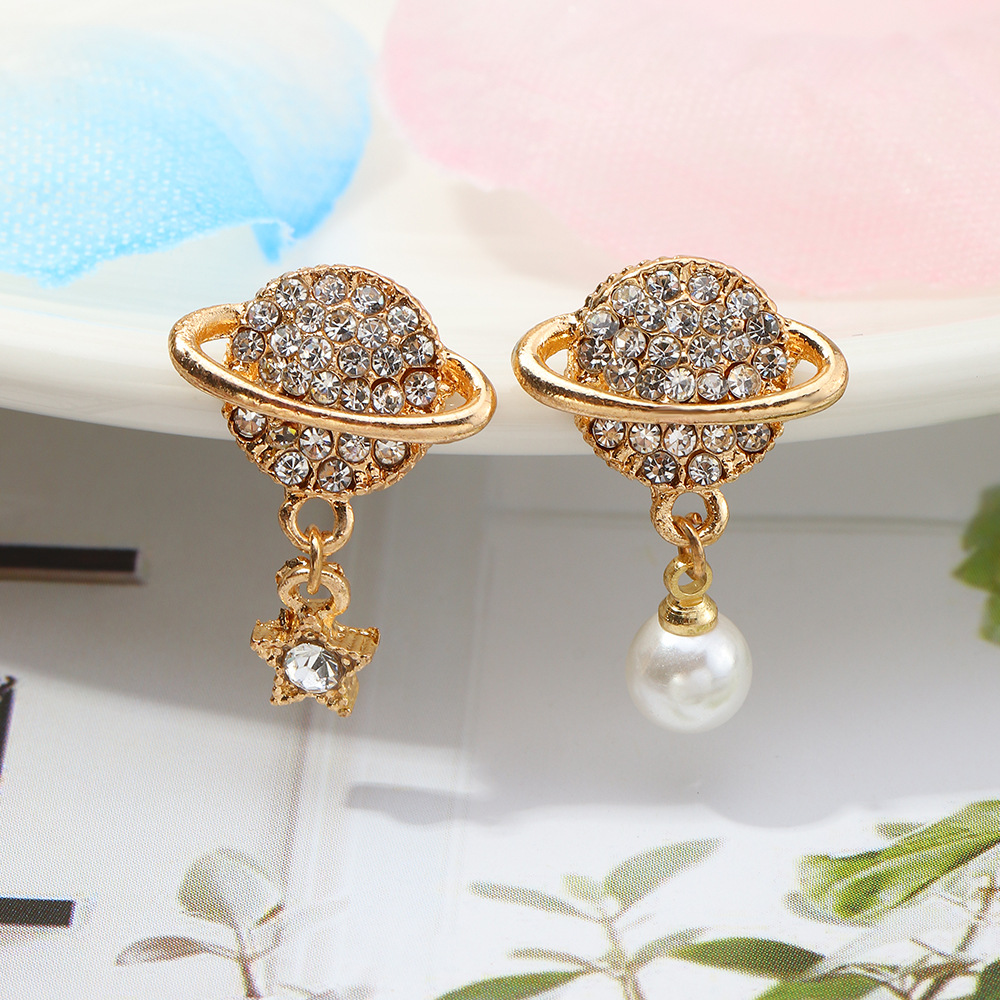 Fashion Micro-inlaid Planet Star Pearl Earrings Wholesale display picture 4