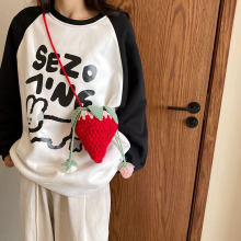 秋冬新款成品钩织毛线草莓包包可爱女包创意编织包时尚单肩斜挎包