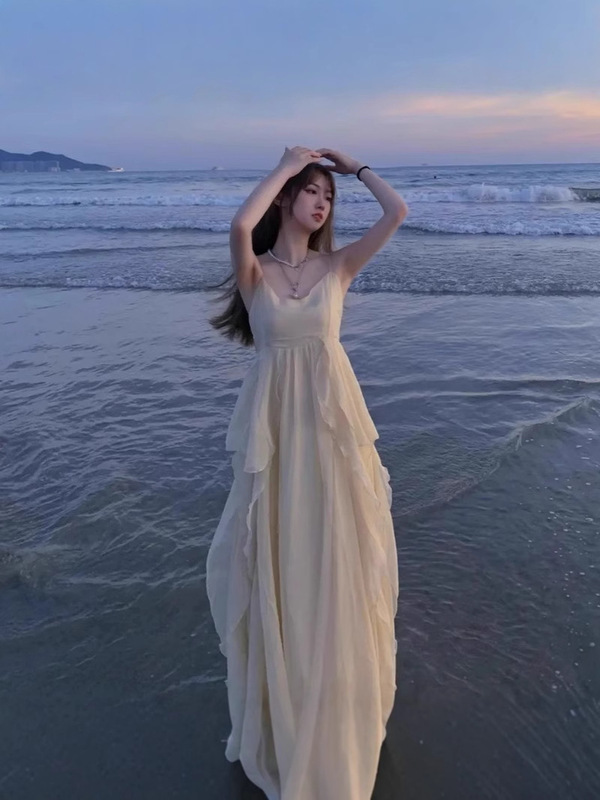 海辺の休暇の妖精のスカートウエストサスペンダードレス女性の春と夏の新しい三亜スイートビーチ膝上ロングスカート|undefined