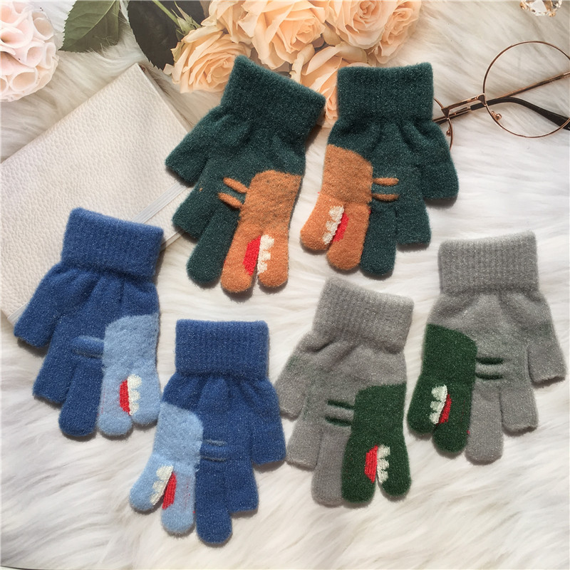 Children's Korean Edition Dinosaur Jacquard Crystal Velvet Knitted Autumn Winter Warm Boys and Girls' Writing Gel Two_voghion.com