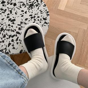 �n���ļ�Ů�����¿�r�к��s�҃��⴩�Կ���Ь�����L�Л���Ь