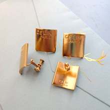 CE�P���T��ɫ�m͢�L��Ƭ��ᔷ�ʽ���s��@�͹Ŷ��A��ʽ�ŵ�Ů���A