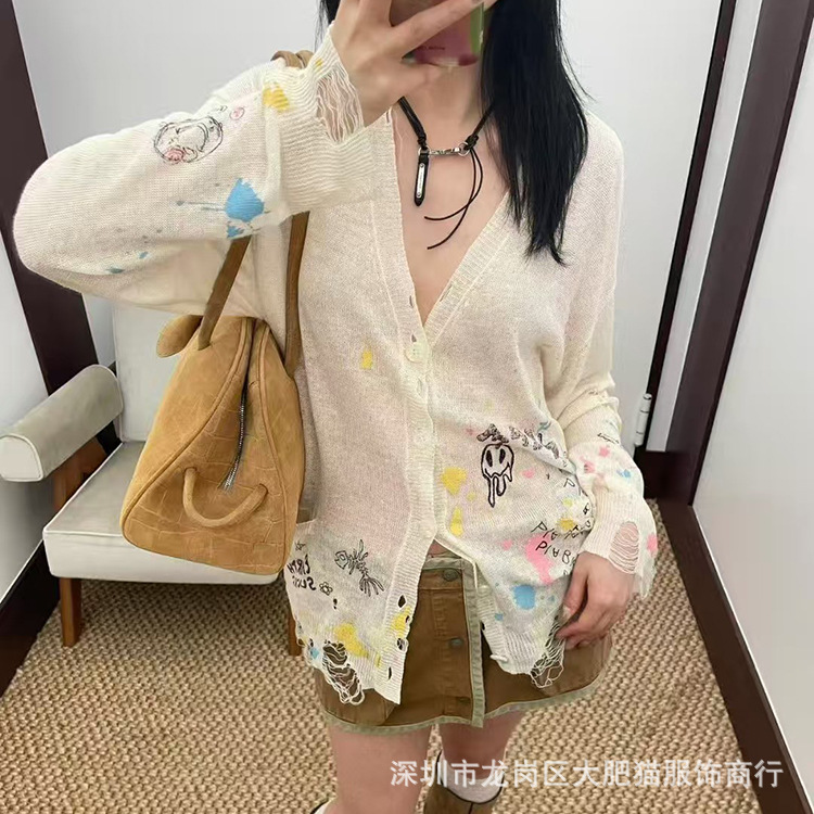 2025早秋新品手绘涂鸦破坏V领宽松开衫针织毛衣
