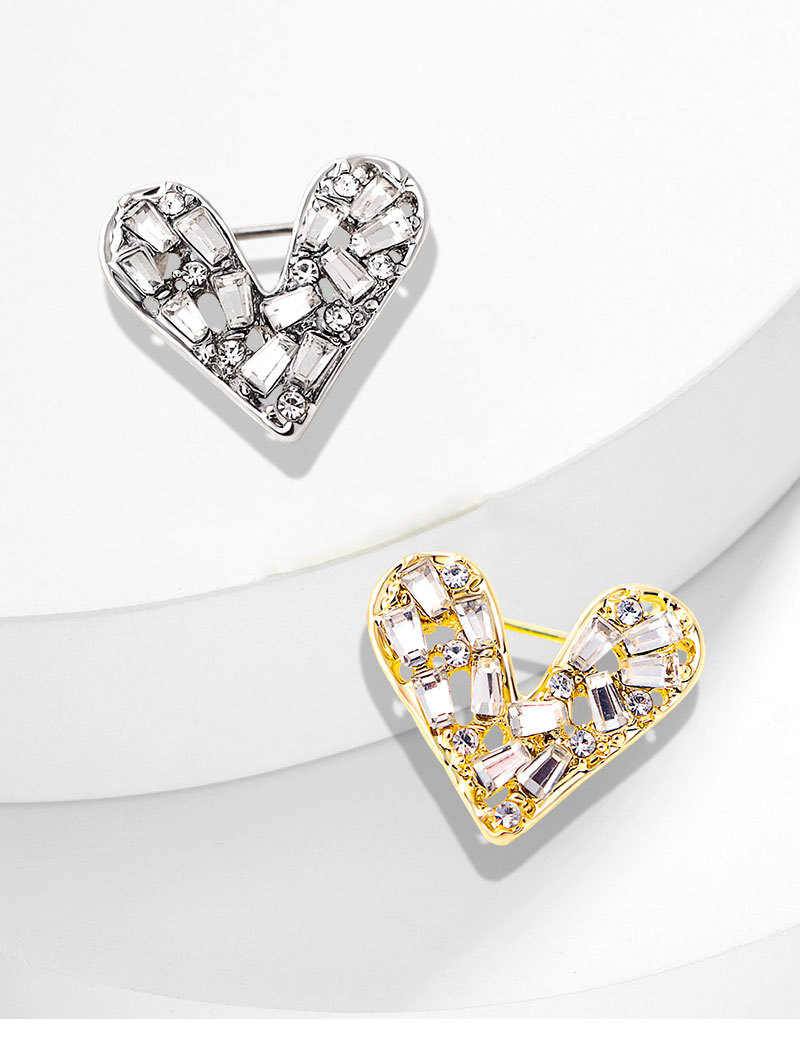 12g Weight Elegant Sweet Pin Heart Shape Alloy Plating Women's Brooches