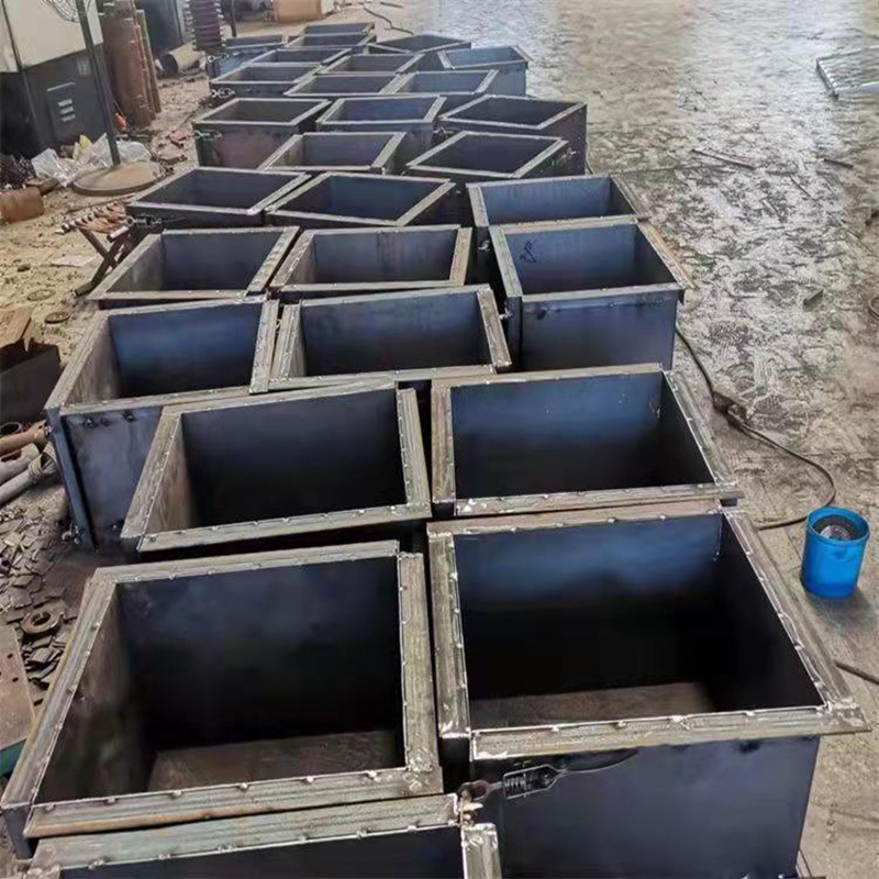 光伏墩模具水泥方墩钢模板发电基础底座模板混凝土钢光伏基础模具