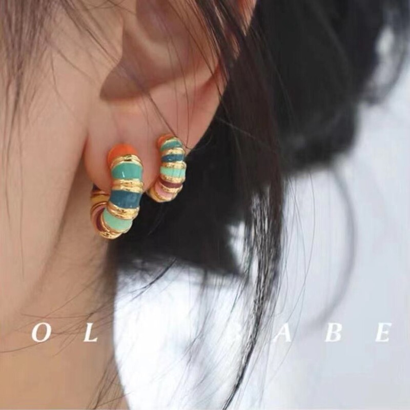 2023 new colorful enamel earrings for girls niche high-grade plated light luxury ins ear jewelry