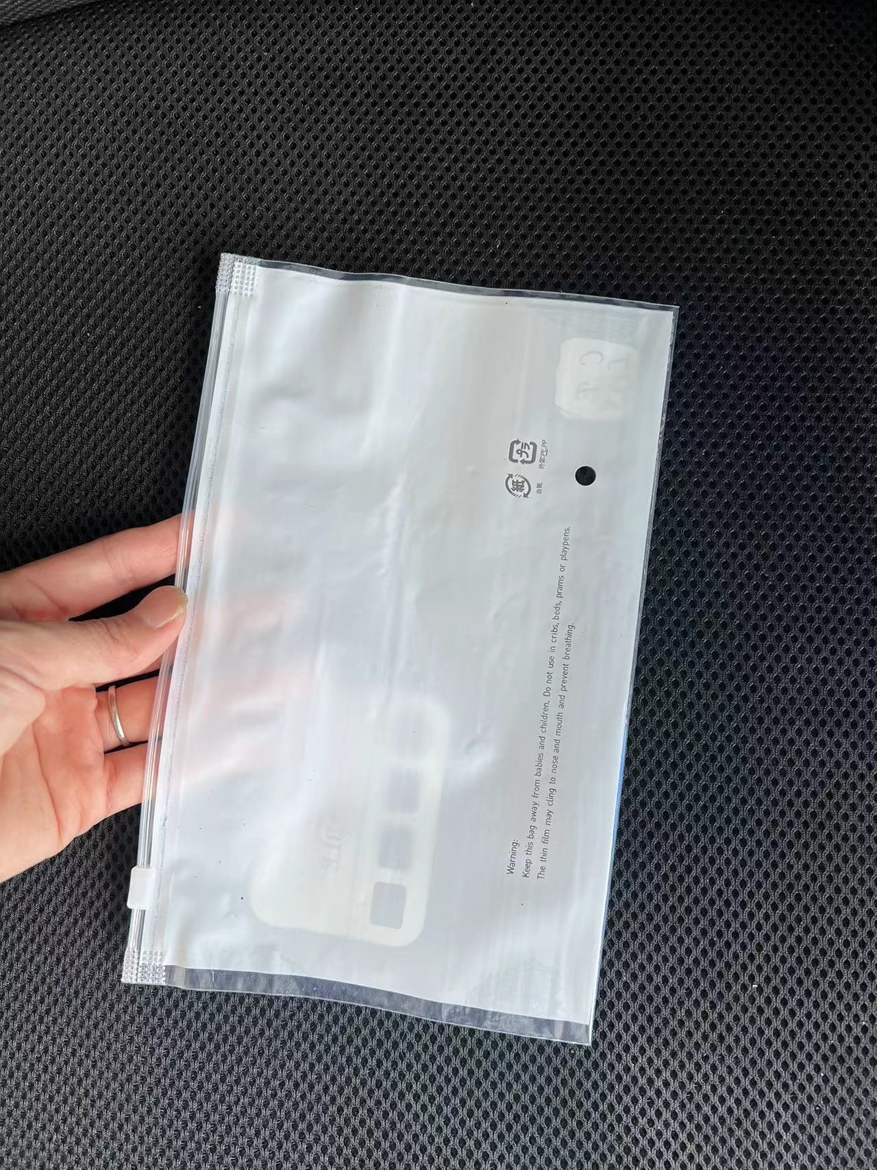 9ded8a42-87fa-4253-b7c8-7a0652