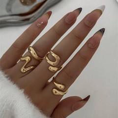 ヨーロッパとアメリカの国境を越えた売れ筋の手作りジュエリー、個性的な滑らかな不規則な幾何学的なジョイントリング、ヒップホップスタイルのレディースリングセット