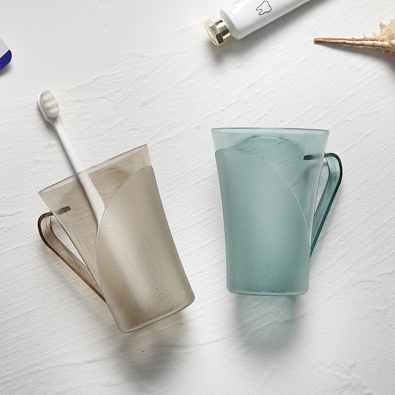 Mixed-color Transparent Mouthwash Cup, Creative Cute, Suitable For Couples, Student Dormitories, And Home Use, Simple_voghion.com