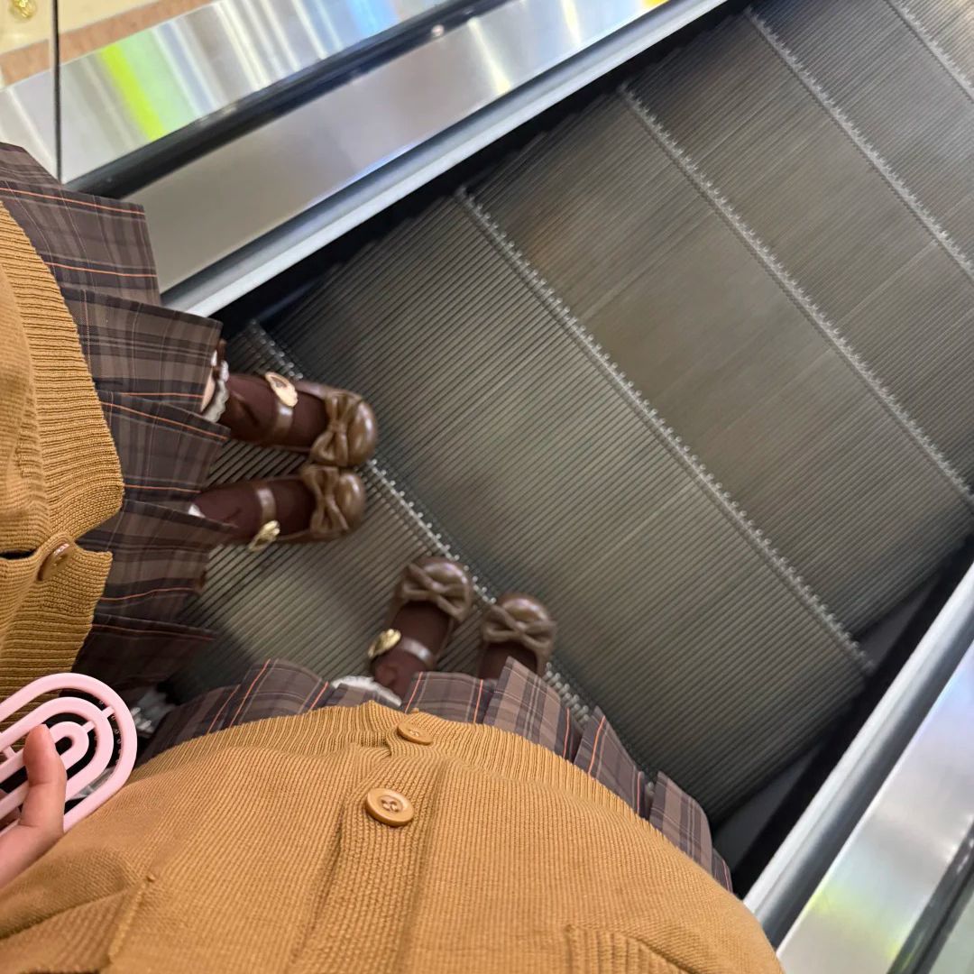 原创春秋款制服校供JK焦糖可颂裙毛衣针织衫百搭基础外套叠穿上衣