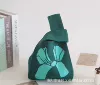 Bow-Dark green