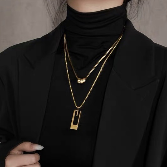 Simple Style Rectangle Titanium Steel Plating Layered Necklaces 1 Piece