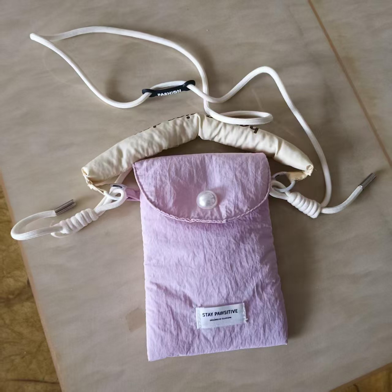 carousel-thumb-3