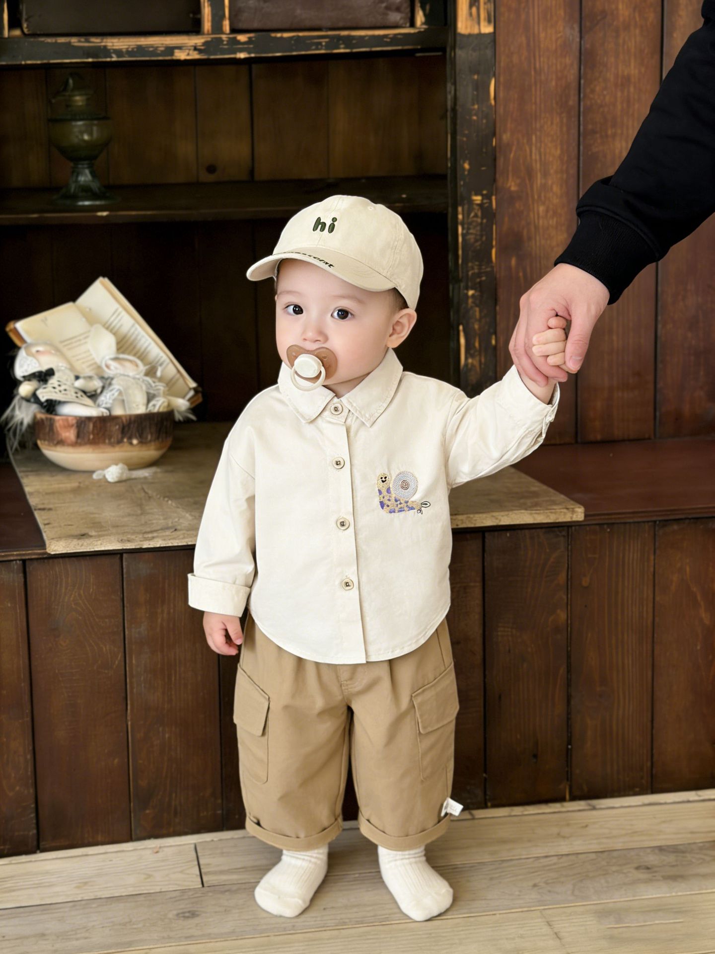 Camisas frescas para niños de primavera 2026 nuevas camisas de algodón casuales para bebés de otoño ropa de bebé