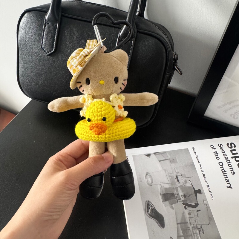新款可爱长腿kitty毛绒挂件裙子换装娃衣ins风玩偶挂饰背包|undefined