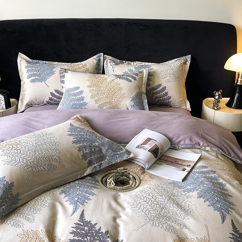 Luz de lujo algodón molido 60s cuatro piezas Nantong textil doméstico dormitorio de estudiantes tres piezas sábanas cubiertas de cama