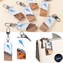 亚马逊新款蓝鲸钥匙扣挂件diy长方体海洋树脂工艺品包包挂饰