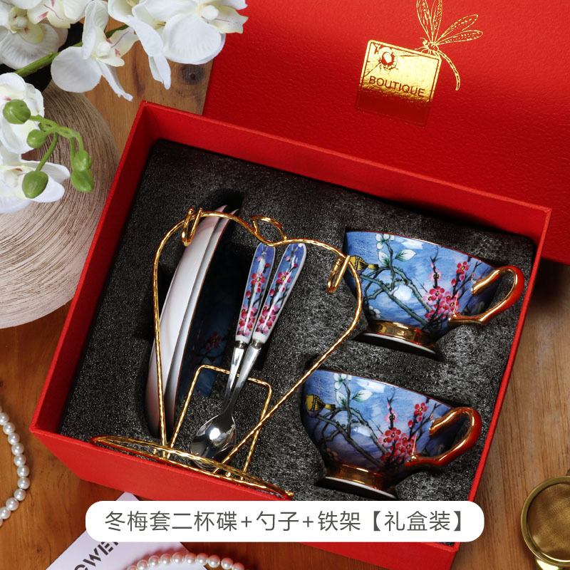 China de hueso estilo europeo taza de café traje de alta gama exquisito pequeño lujo británico tarde juego de té caja de regalo al por mayor