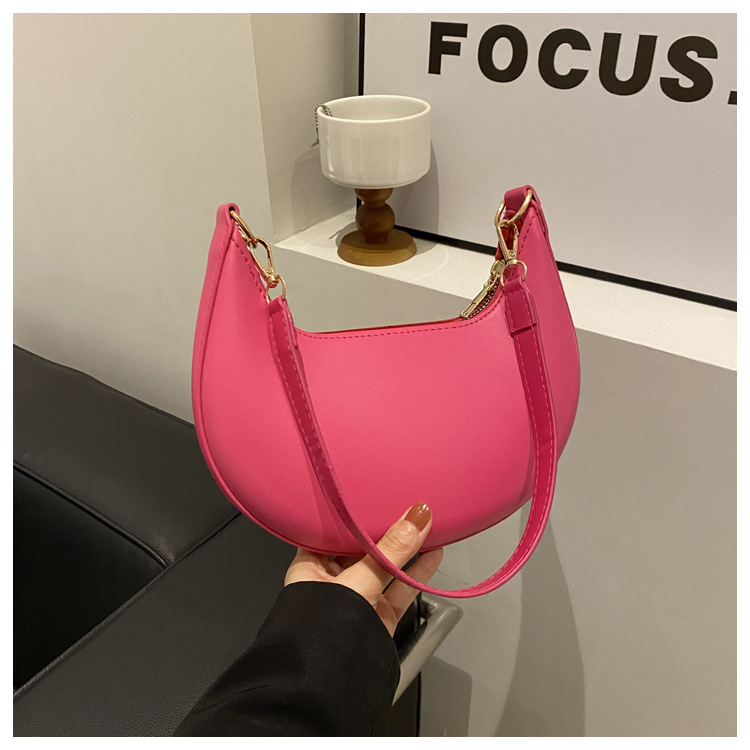 197g Weight Synthetic Leather Lining Material Sewing Thread Fashion Element Zipper Closure Type Single Shoulder Strap Strap Type Shoulder Bag Bags Type Daily Occasion Pu Leather Material Solid Color Pattern All Seasons Season Women's Gender Streetwear Style Square Shape Small Size Women's Small Pu Leather Solid Color Streetwear Sewing Thread Square Zipper Shoulder Bag 12
