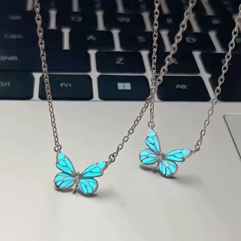 Butterfly Necklace Series Women's Blue Smart Butterfly Fluorescent Style Easiest for Match High-End Temperament Light Luxury Aurora Clavicle Chain