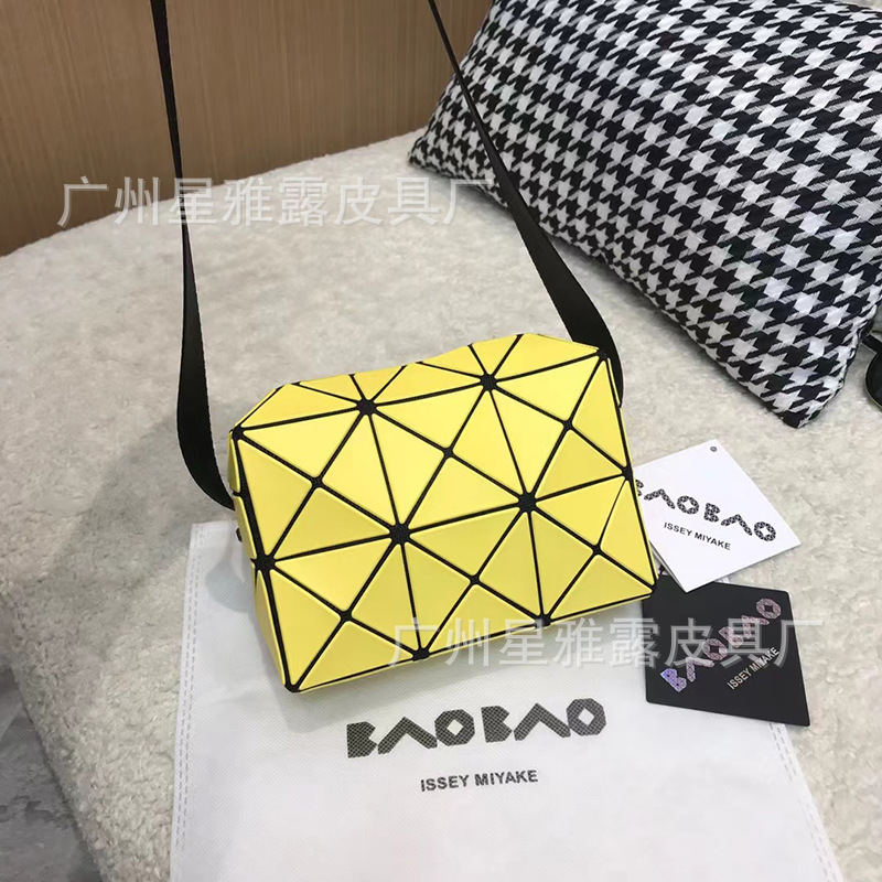 노란색
