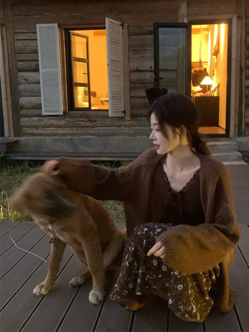 美拉德蕾丝边V领打底T恤女春秋新款独特收腰修身显瘦内搭长袖上衣|undefined