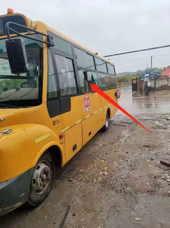 舒驰客车玻璃舒驰大巴玻璃舒弛校车玻璃舒驰玻璃舒驰中巴玻璃