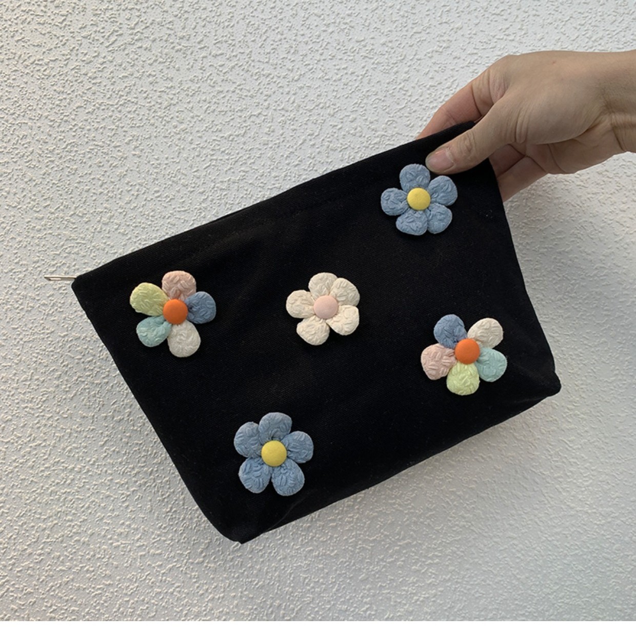 El lote mínimo de bolsas de cosméticos, bolsa de almacenamiento de estambre portátil de gran capacidad para mujeres, bolsa de cosméticos recomendada modelo de celebridad de Internet Xiaohongshu