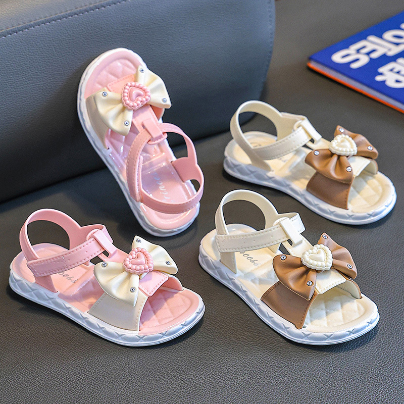 Sandalias de niña de nuevo estilo