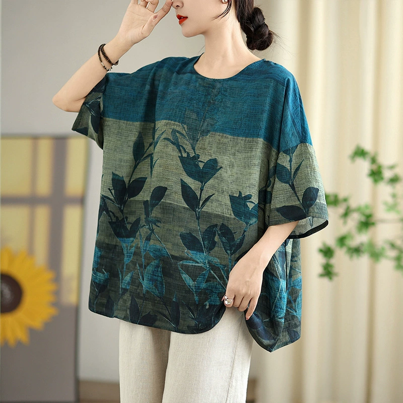 Летняя женская футболка больших размеров из хлопка и льна с короткими рукавами и принтом, свободная и толстая мм, закрывающая живот, стройнящая и стильный топ.