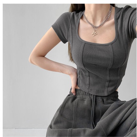 American Retro Shoulder Short-sleeved T-shirt Women's 2023 Spring and Summer High-end Unique Unique Texture Chic Beautiful Short Top