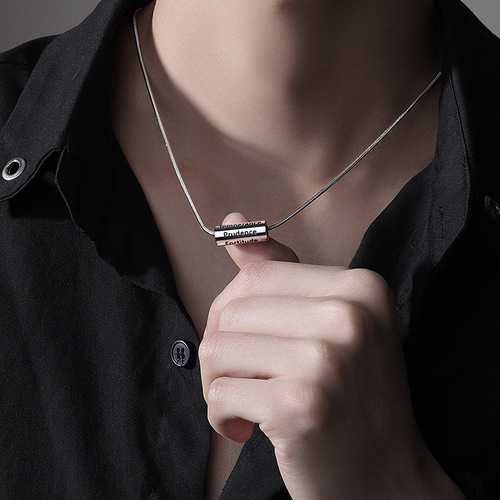 Men's Trend Necklace 2024 High-End Accessory, Light Luxury, Unique Design Snake Bone Chain, Hip-Hop Minimalist Lock Necklace